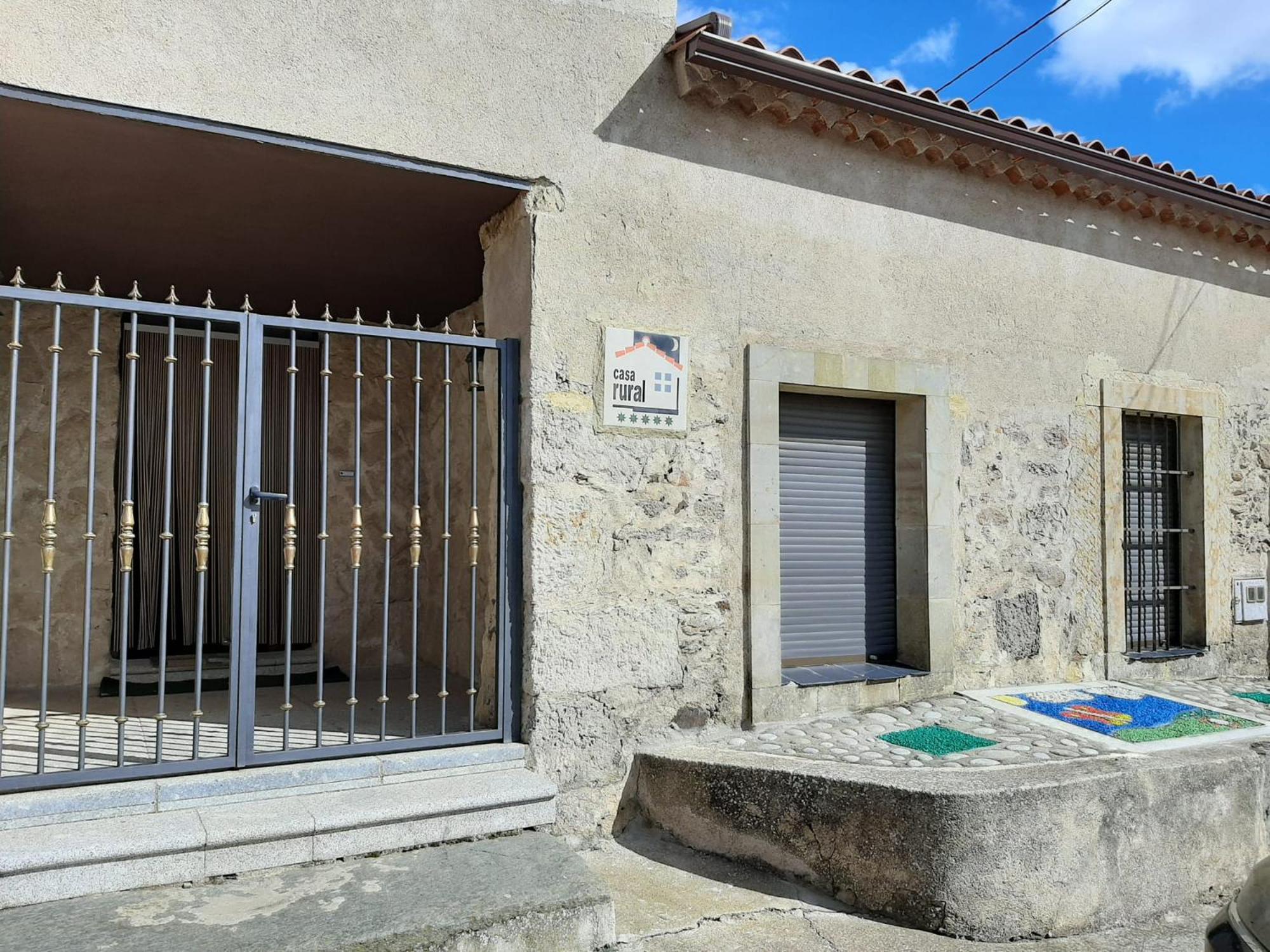 El Almendro Del Cura Villa Villarmayor  Eksteriør bilde